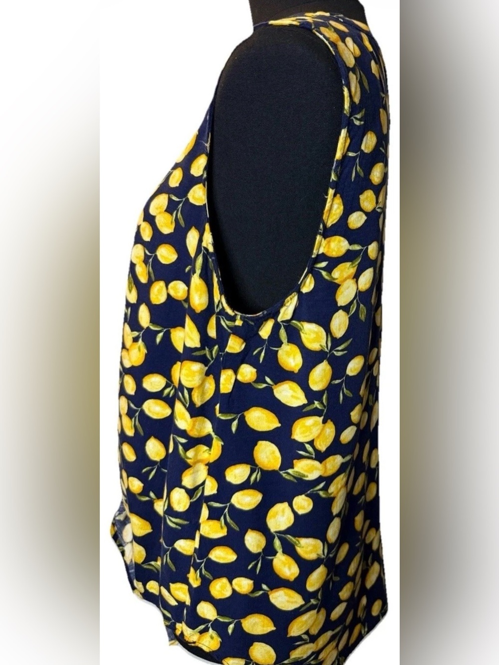 Sara Michelle Women's Blue & Yellow Sleeveless Button Blouse, Size Large - Picture 7 of 11